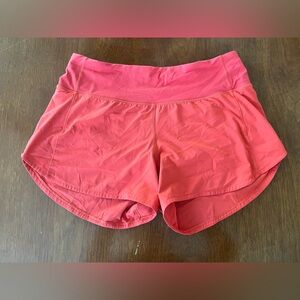 Lululemon speed up short